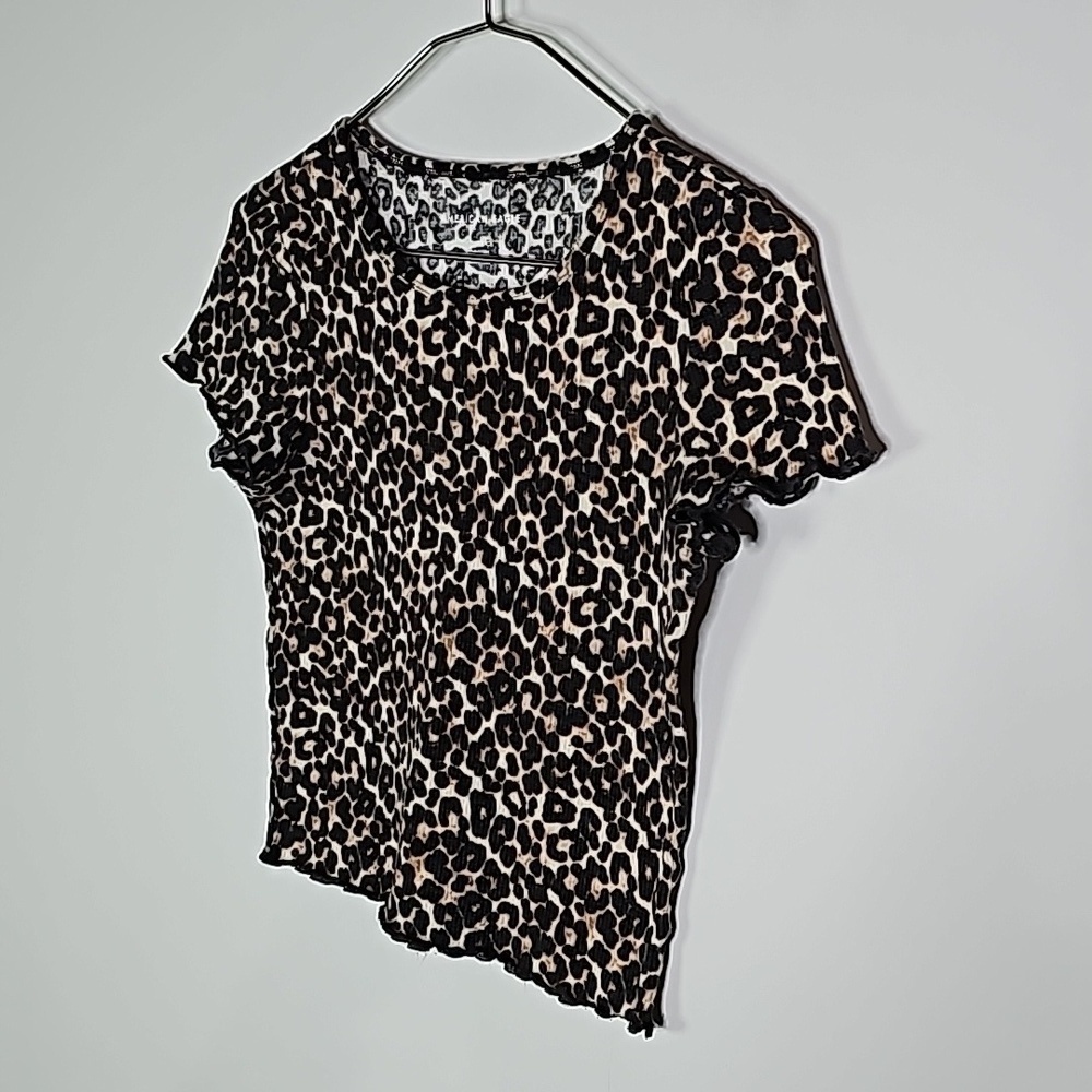 American Eagle xs leopard print short sleeve crop top - Picture 2 of 6